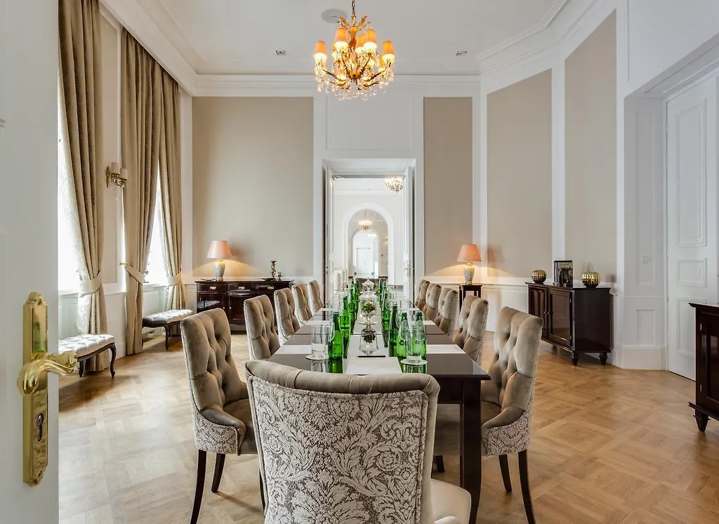 Hotel Bellotto Varsavia 5*,